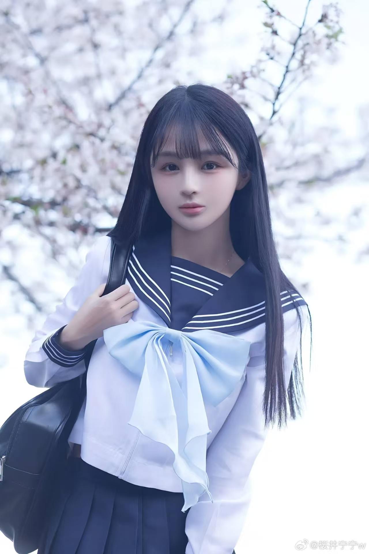 桜井宁宁 藏青水手服 JK 制服 樱花树下外景