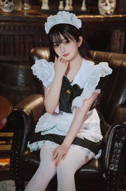 桜井宁宁 黑白经典女仆装 cos 复古书房场景
